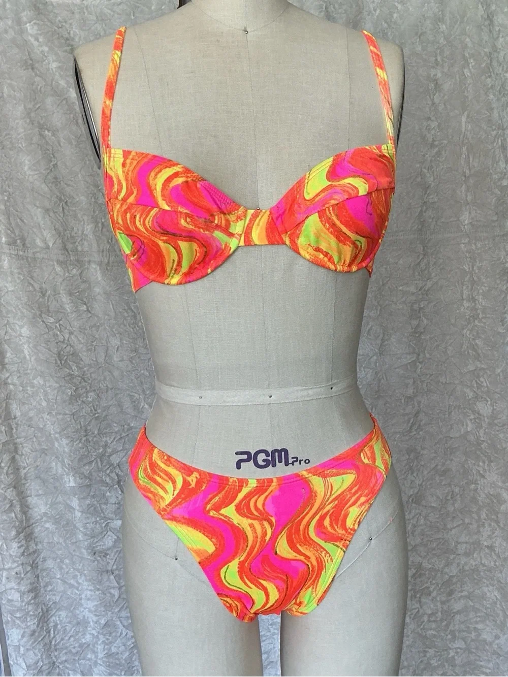 Bikini Set with Matching Sarong – Size 6